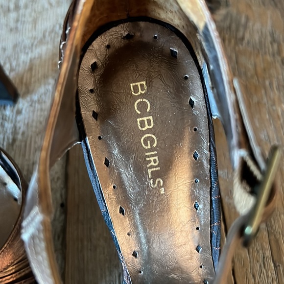 BCBGirls Marina bronze/chocolate Mary Jean shoes size 8M - Picture 8 of 11